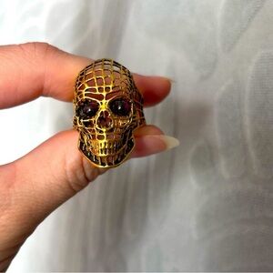 Bold Gold Skull Ring Red Gem Eye Detail 10.75 Size